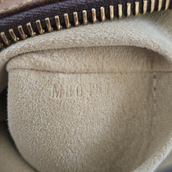 Louis Vuitton Brown Monogram Retiro PM bag - Picture 13 of 13